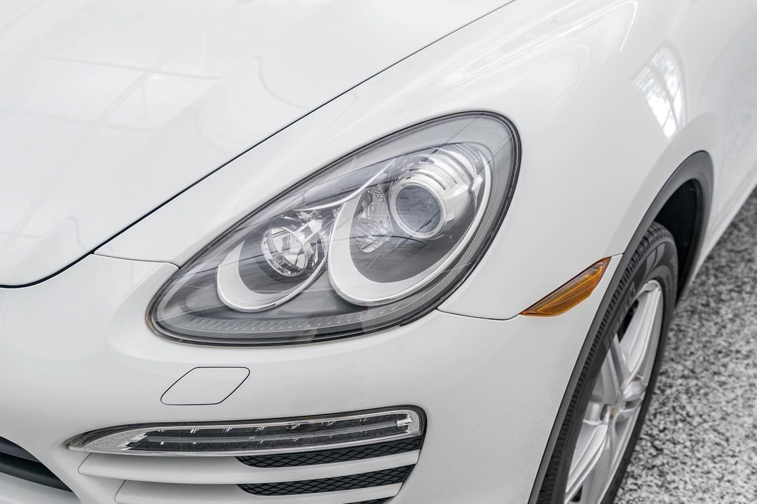 2012 Porsche 958 Cayenne - Image 20 of 31