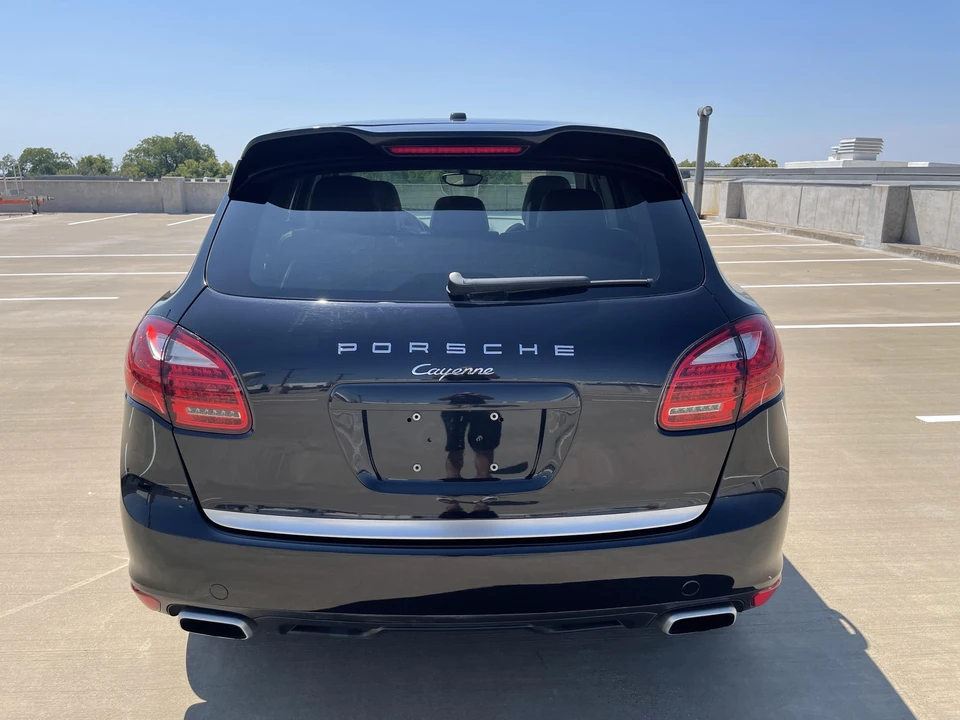 2012 Porsche 958 Cayenne - Image 16 of 31