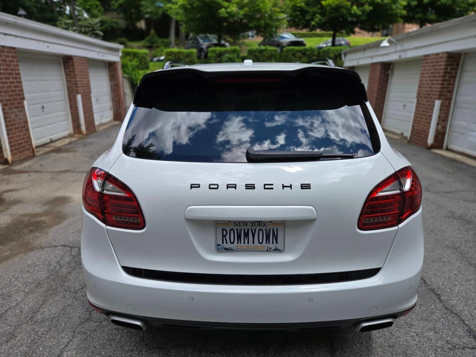 2012 Porsche 958 Cayenne - Image 17 of 31