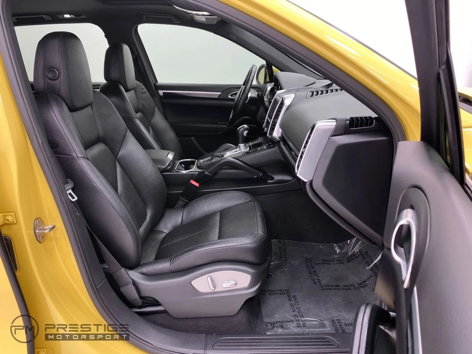 2012 Porsche 958 Cayenne - Image 14 of 21
