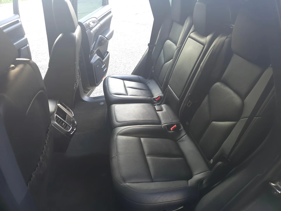 2012 Porsche 958 Cayenne - Image 26 of 31
