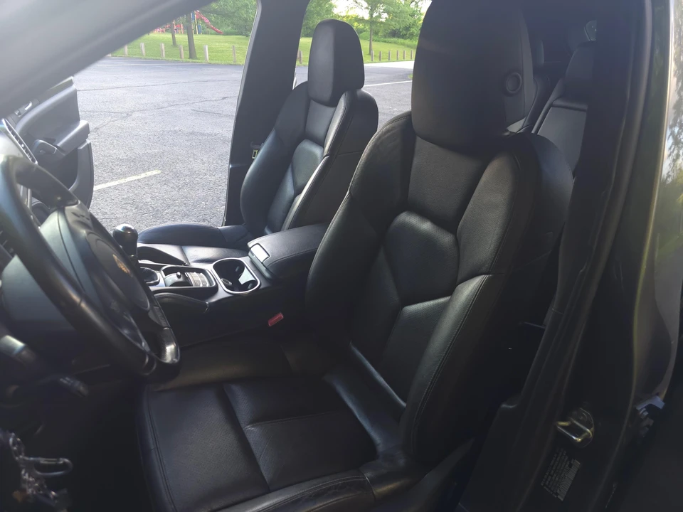2012 Porsche 958 Cayenne - Image 25 of 31