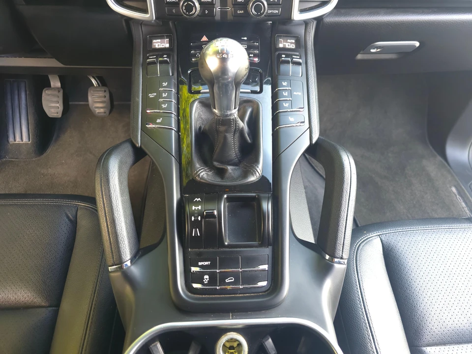 2012 Porsche 958 Cayenne - Image 31 of 31