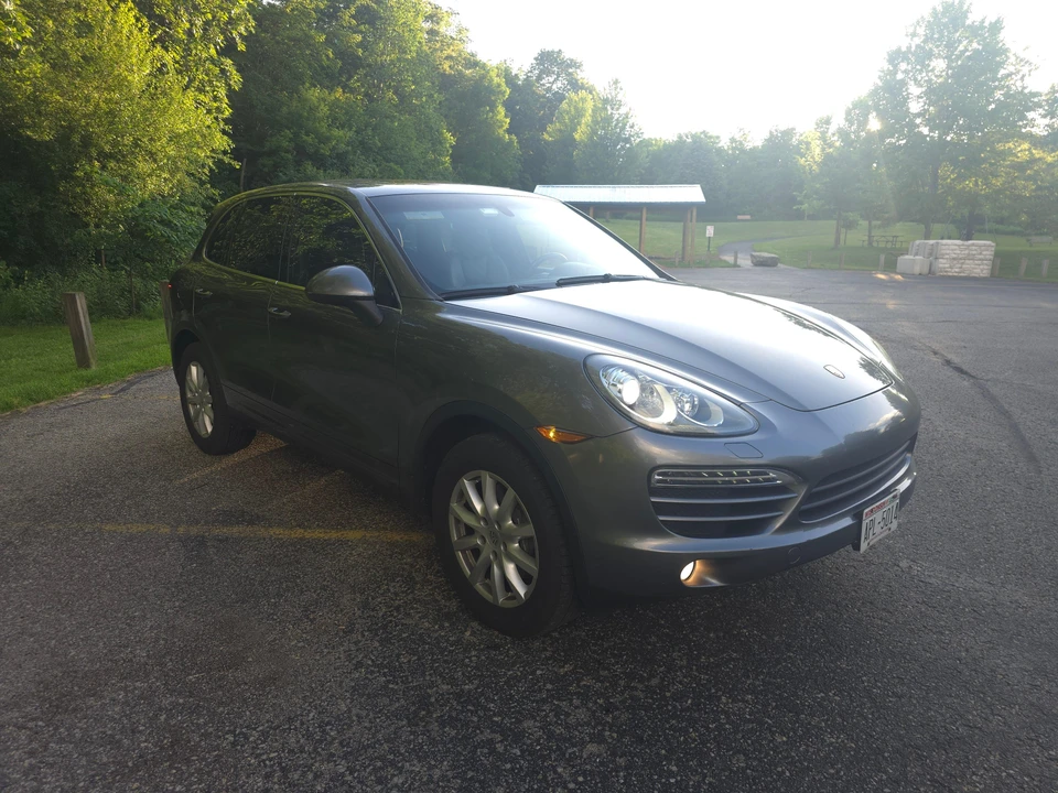 2012 Porsche 958 Cayenne - Image 10 of 31