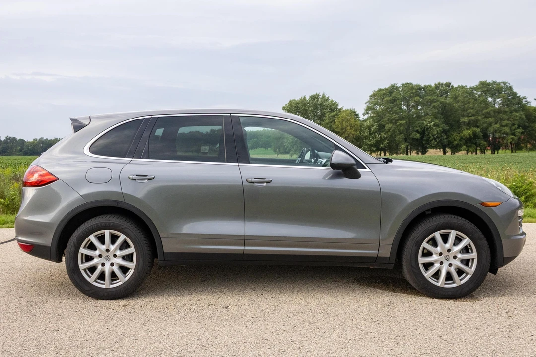 2012 Porsche 958 Cayenne - Image 3 of 31