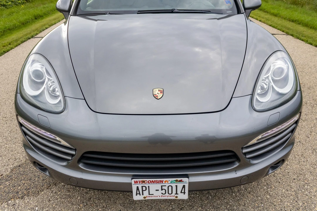 2012 Porsche 958 Cayenne - Image 9 of 31