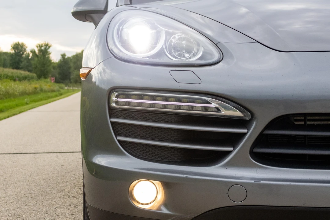 2012 Porsche 958 Cayenne - Image 11 of 31