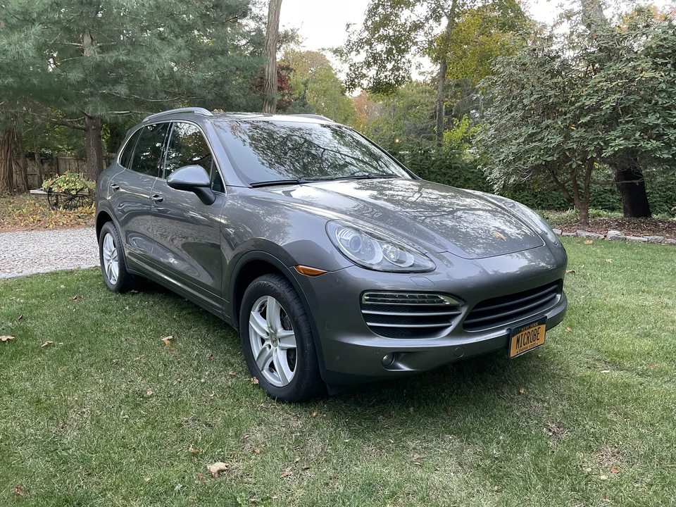 2012 Porsche 958 Cayenne - Image 12 of 31