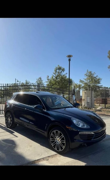 2012 Porsche 958 Cayenne - Image 2 of 6