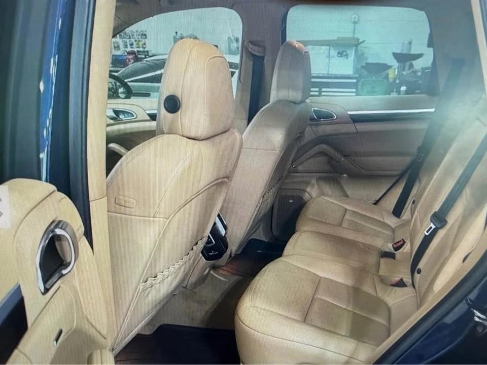 2012 Porsche 958 Cayenne - Image 7 of 11