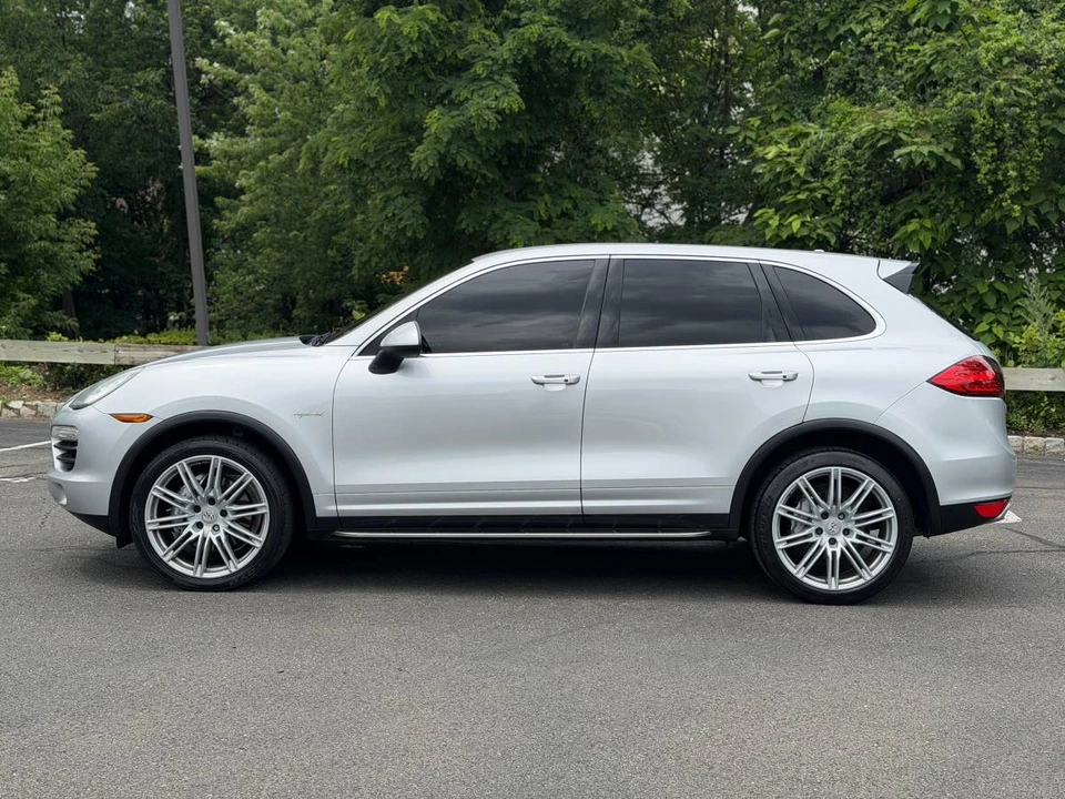2012 Porsche 958 Cayenne - Image 5 of 13
