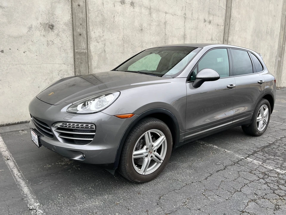 2012 Porsche 958 Cayenne - Image 15 of 18
