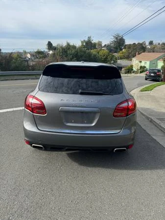2012 Porsche 958 Cayenne - Image 3 of 12