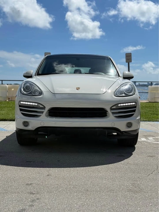 2012 Porsche 958 Cayenne - Image 3 of 17