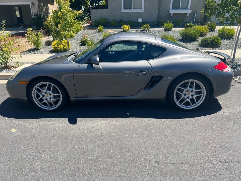 2012 Porsche 987 Cayman - Image 2 of 7