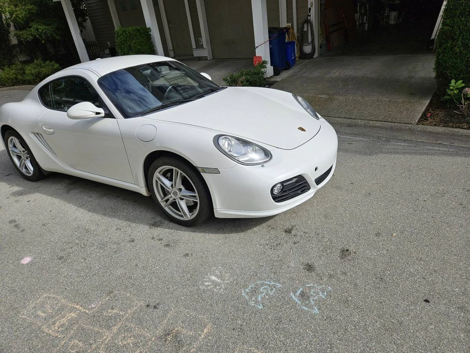 2012 Porsche 987 Cayman - Image 2 of 8