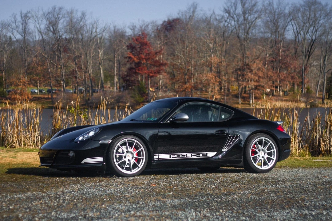 2012 Porsche 987 Cayman R - Image 2 of 31
