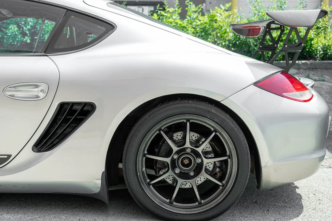 2012 Porsche 987 Cayman R - Image 17 of 31