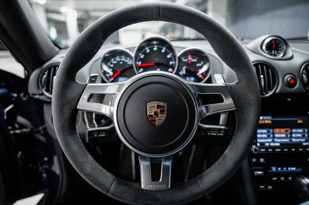 2012 Porsche 987 Cayman R - Image 10 of 31