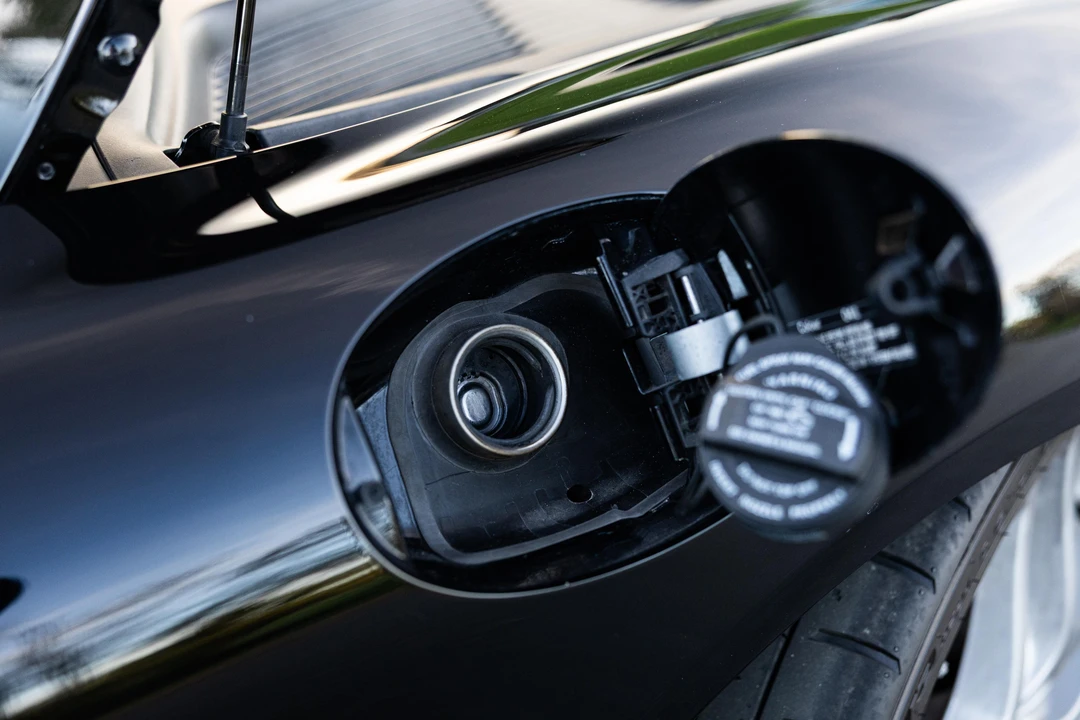 2012 Porsche 987 Cayman R - Image 29 of 31