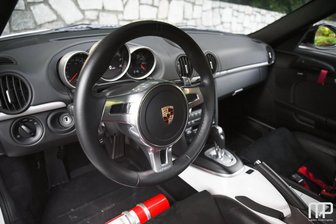 2012 Porsche 987 Cayman R - Image 18 of 31