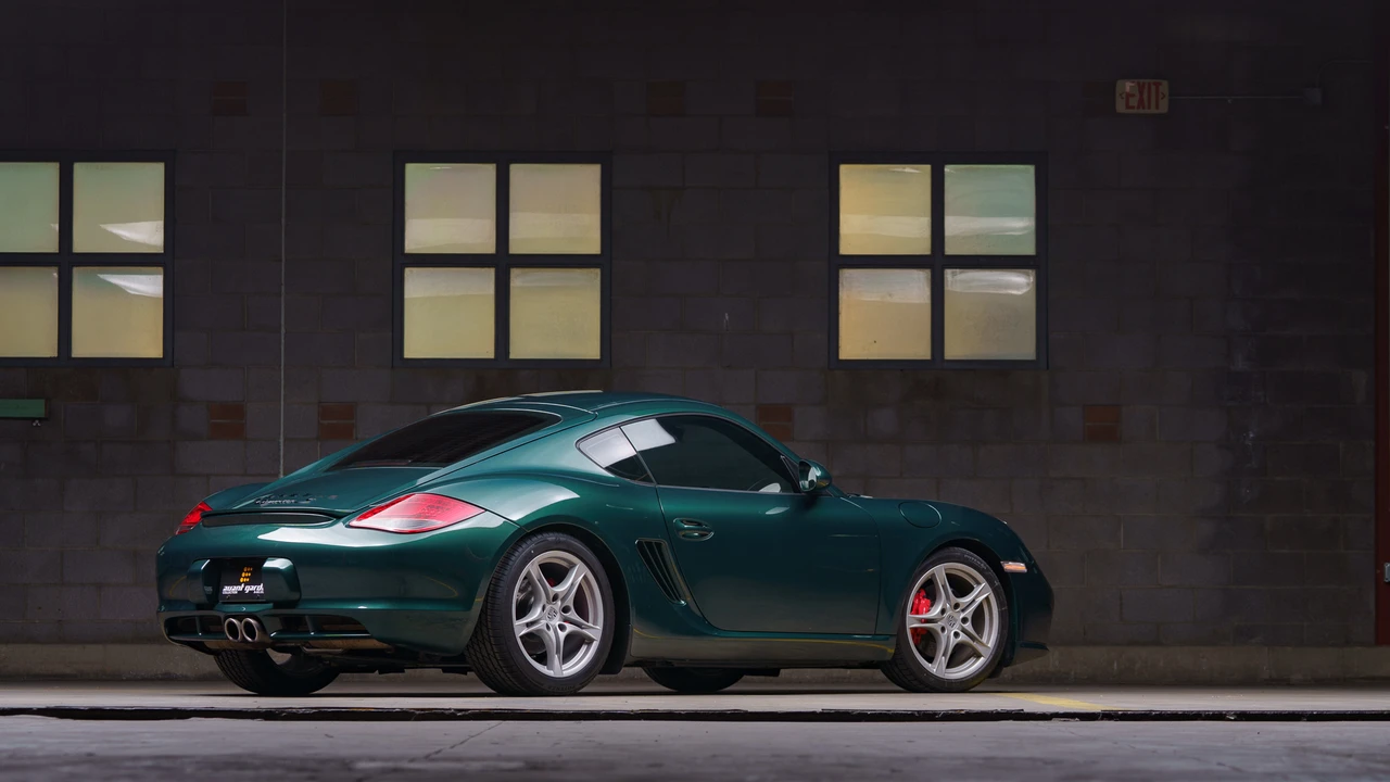 2012 Porsche 987 Cayman S - Image 14 of 31