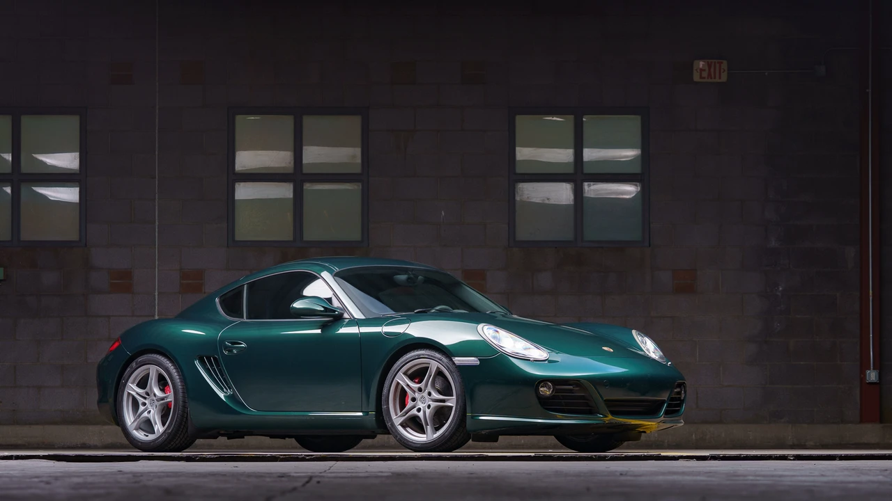 2012 Porsche 987 Cayman S - Image 8 of 31