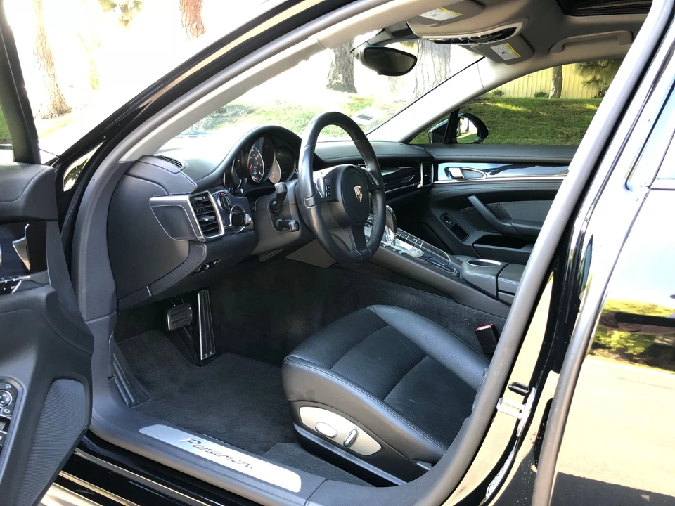 2012 Porsche 970 Panamera - Image 5 of 15