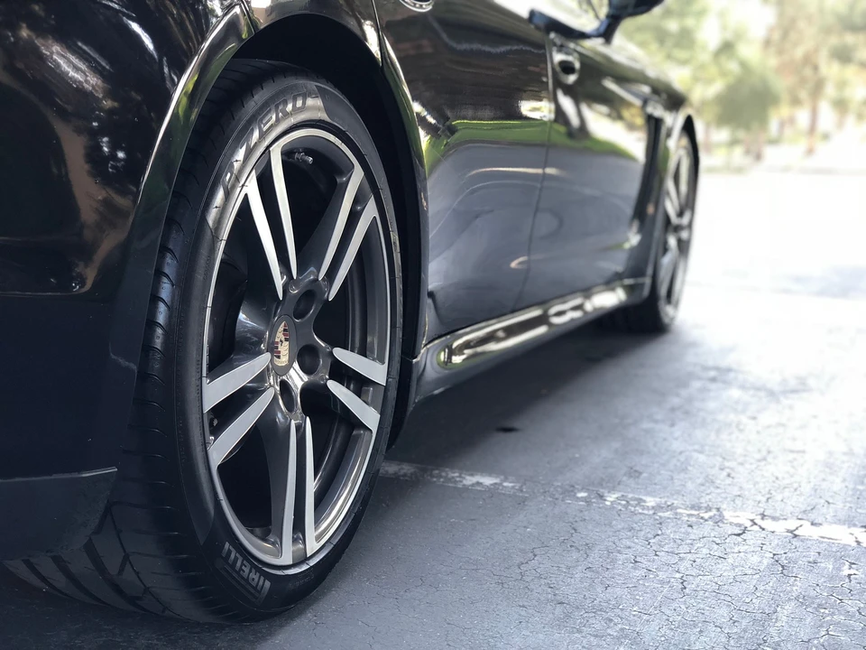 2012 Porsche 970 Panamera - Image 2 of 15