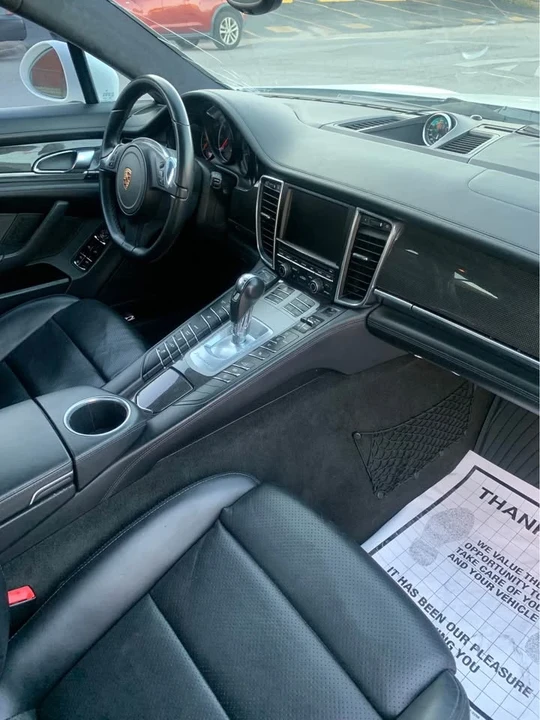 2012 Porsche 970 Panamera - Image 10 of 12