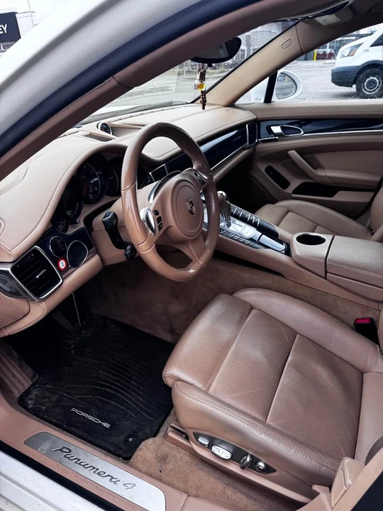 2012 Porsche 970 Panamera - Image 7 of 9