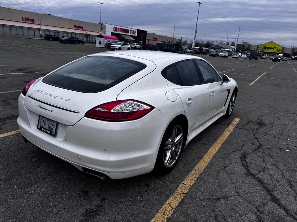 2012 Porsche 970 Panamera - Image 5 of 9
