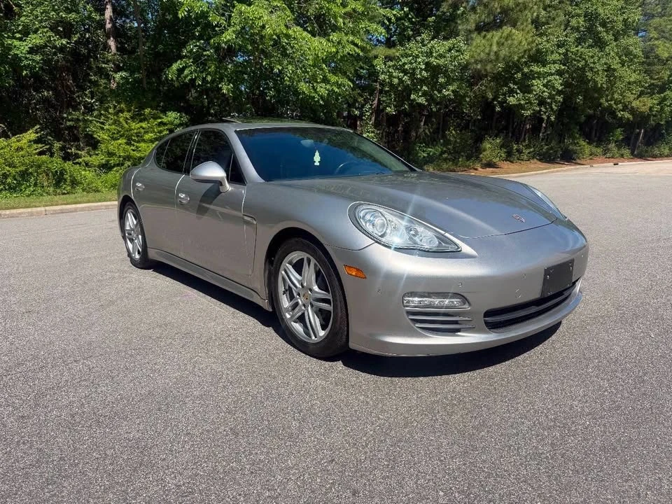 2012 Porsche 970 Panamera - Image 2 of 20