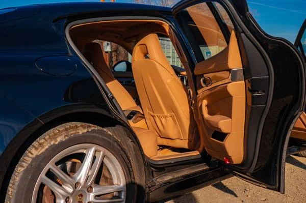 2012 Porsche 970 Panamera - Image 7 of 16