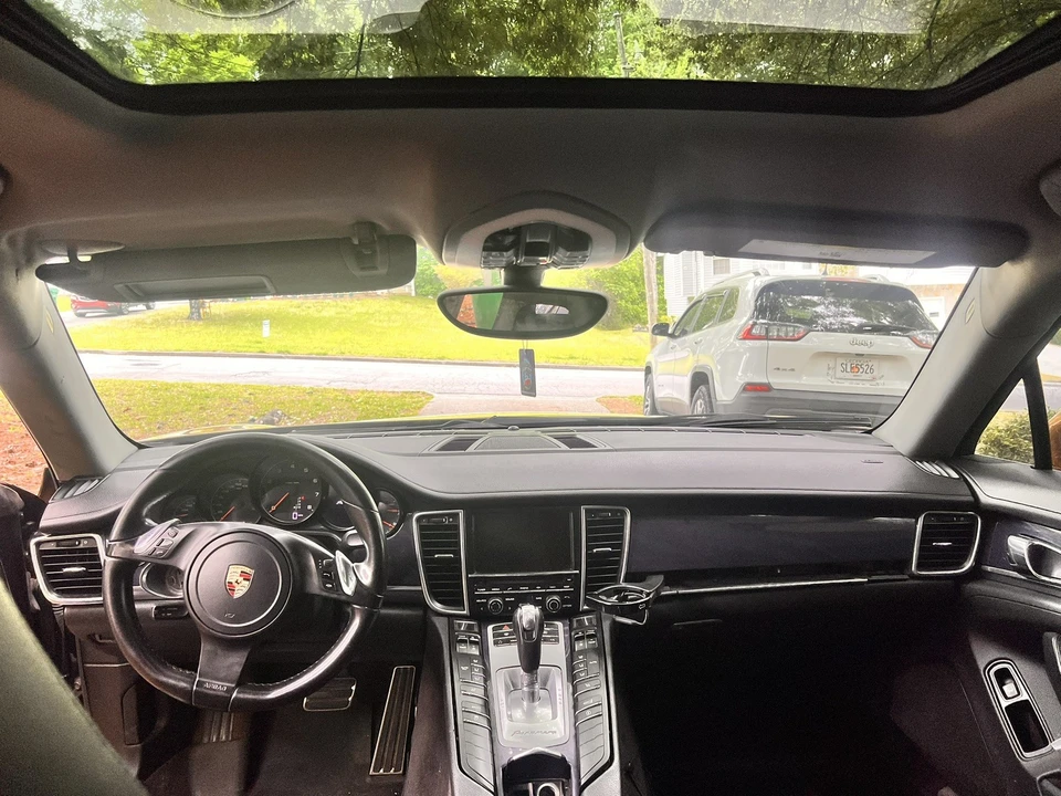 2012 Porsche Panamera - Image 14 of 19