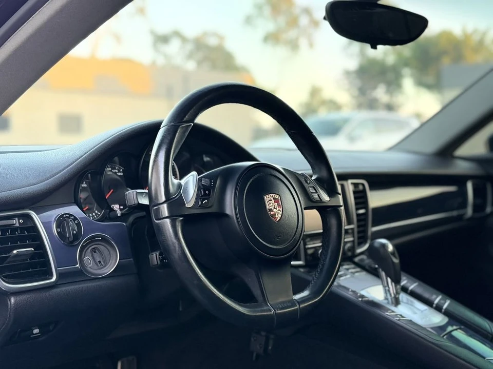 2012 Porsche 970 Panamera - Image 15 of 21