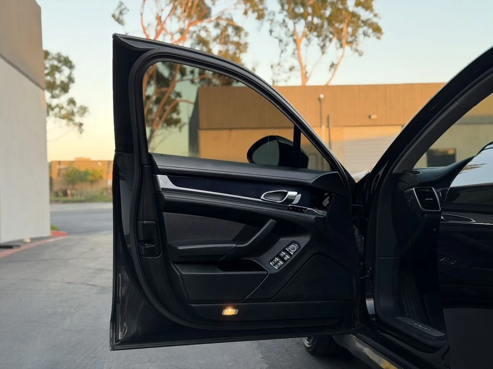 2012 Porsche 970 Panamera - Image 13 of 21