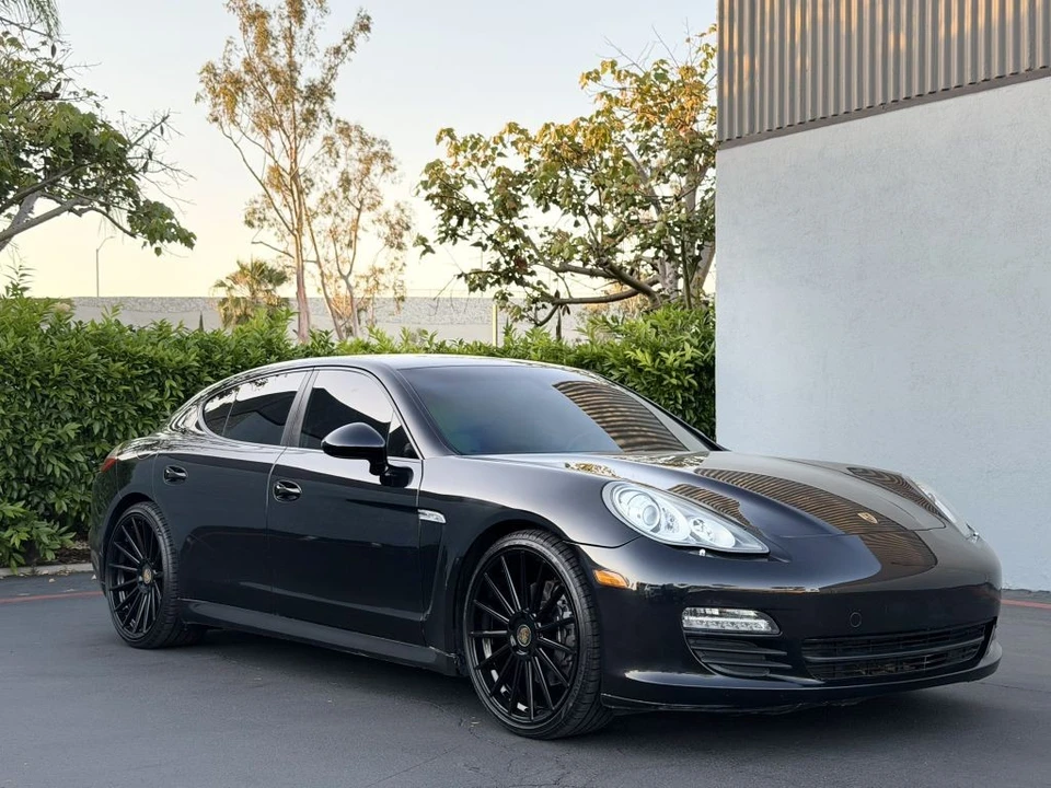 2012 Porsche 970 Panamera - Image 4 of 21