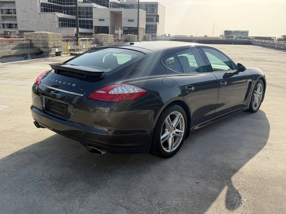 2012 Porsche 970 Panamera - Image 6 of 31
