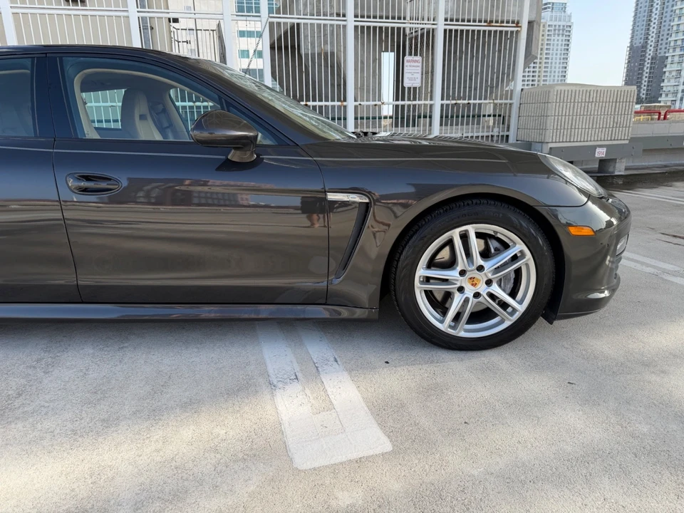 2012 Porsche 970 Panamera - Image 15 of 31