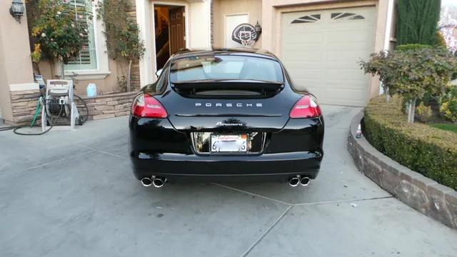 2012 Porsche Panamera Premium Package Plus