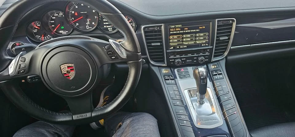 2012 Porsche 970 Panamera - Image 5 of 10
