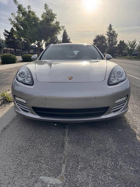 2012 Porsche 970 Panamera - Image 2 of 11