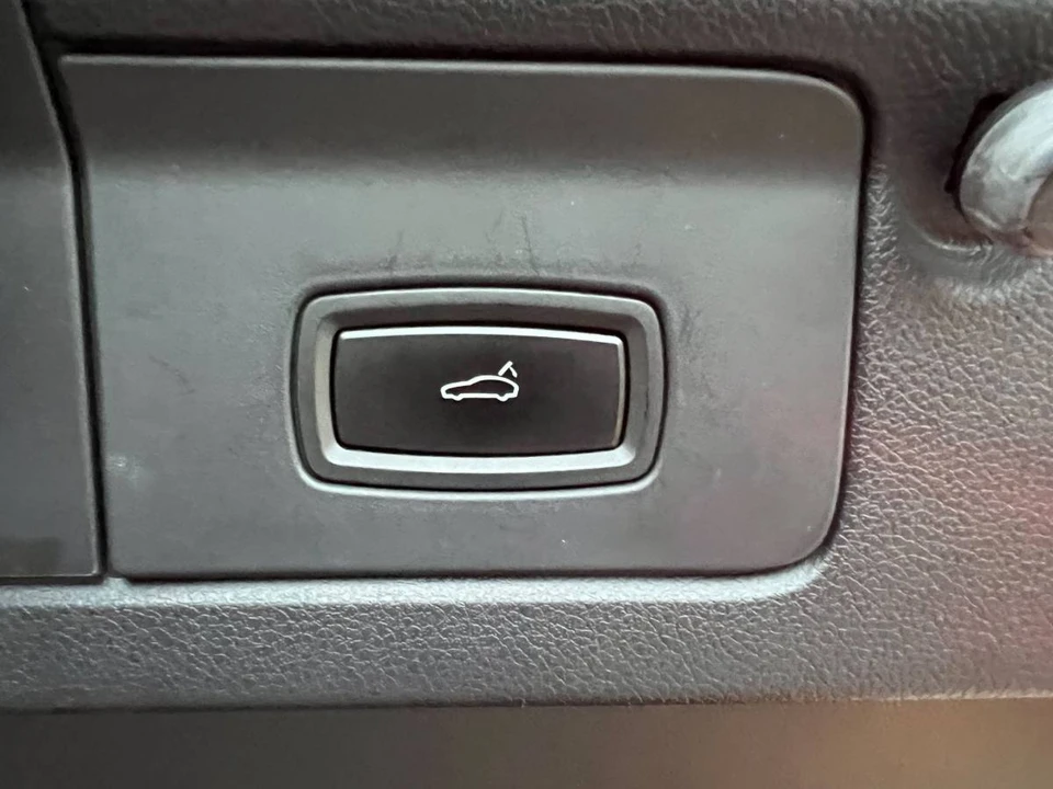 2012 Porsche 970 Panamera - Image 23 of 24
