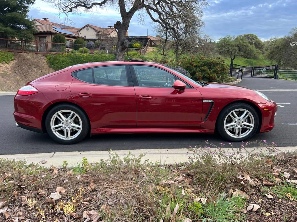 2012 Porsche 970 Panamera - Image 6 of 24