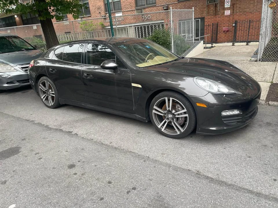 2012 Porsche 970 Panamera - Image 3 of 12