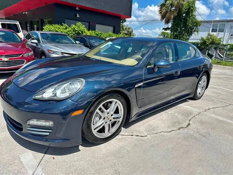 2012 Porsche Panamera 4