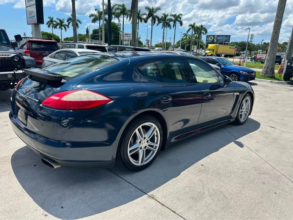 2012 Porsche 970 Panamera - Image 2 of 9