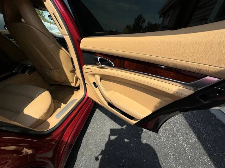 2012 Porsche 970 Panamera - Image 9 of 18