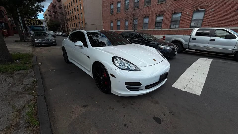 2012 Porsche 970 Panamera - Image 2 of 11